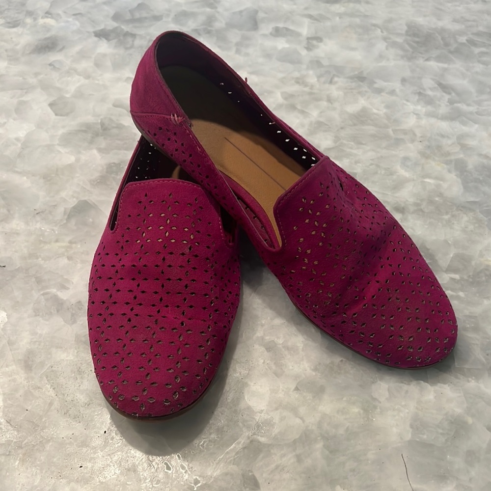 Fuchsia Flats